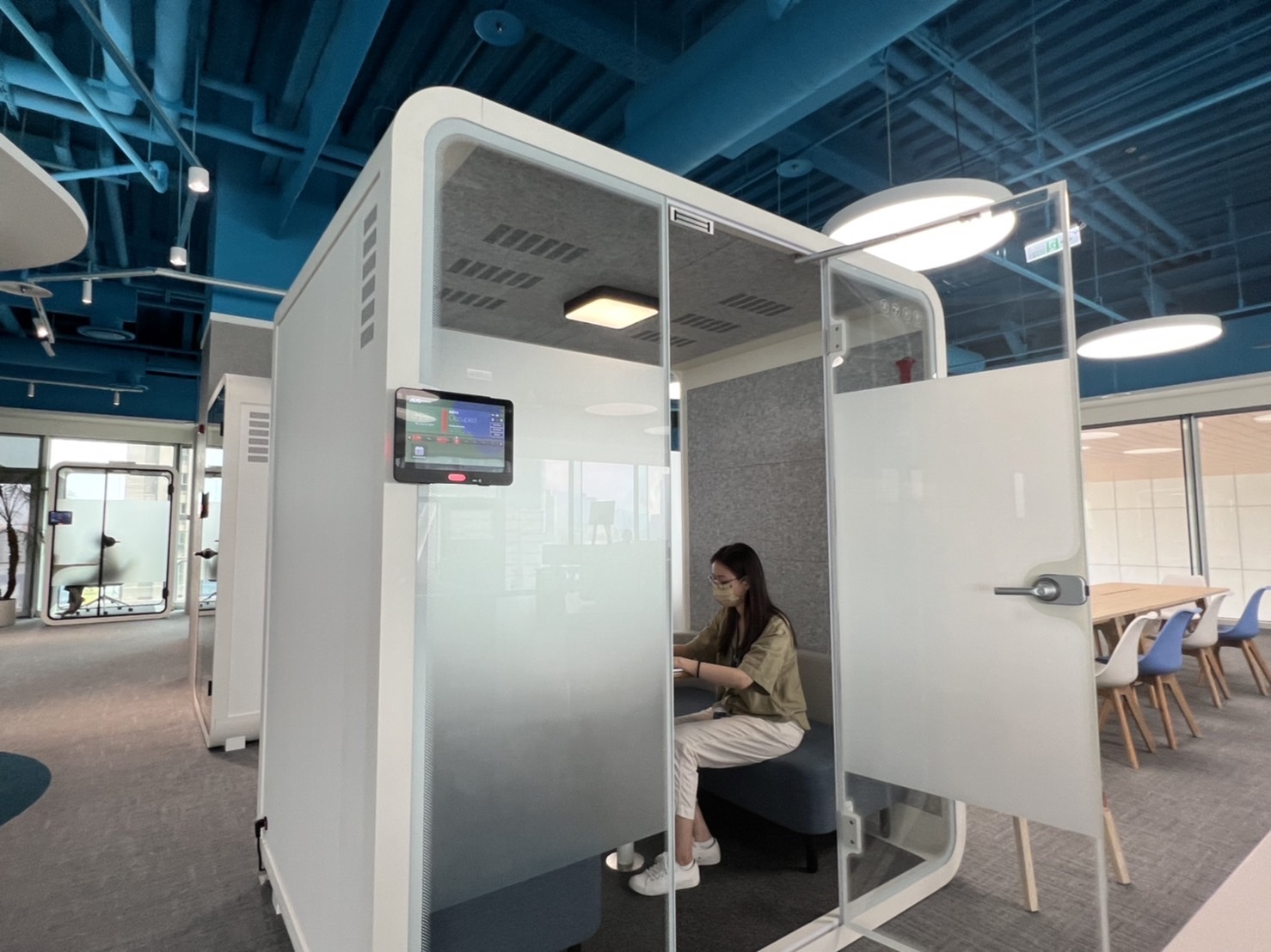 william威廉高雄據點的智慧行動辦公艙，展現william威廉在面板以外的研發應用軟實力